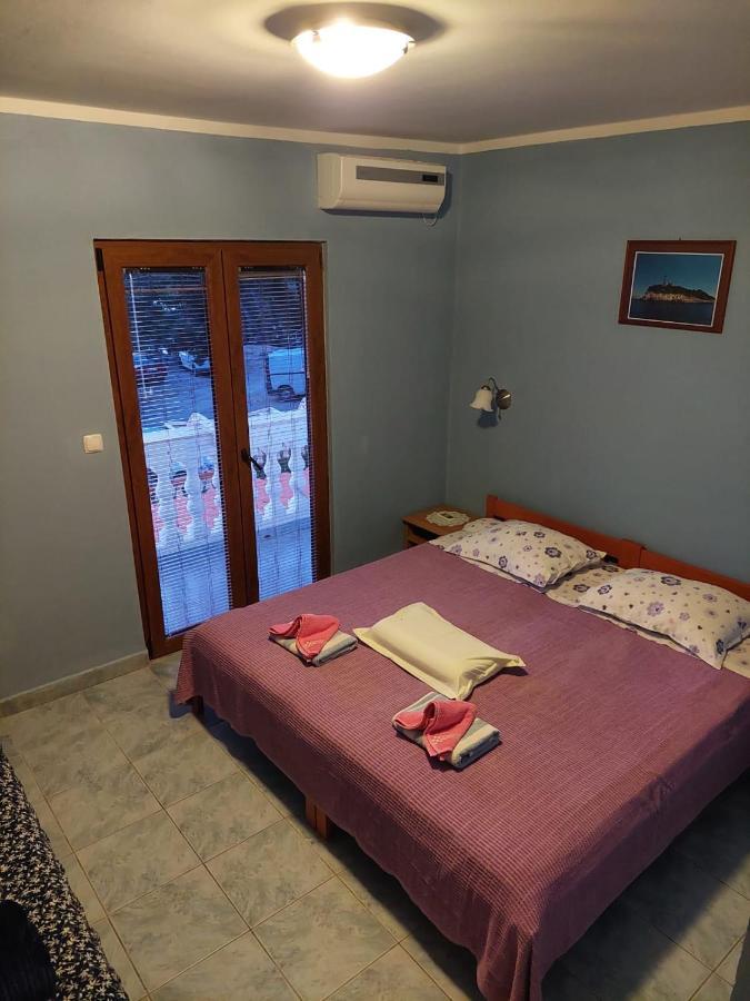 Guest House Bocac Sali Exteriér fotografie