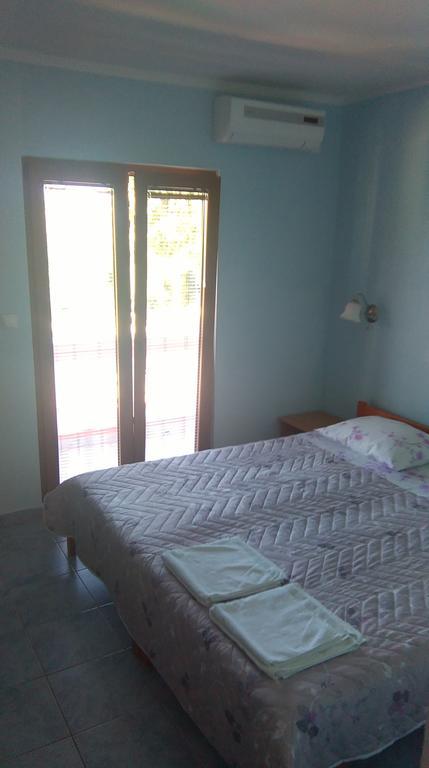 Guest House Bocac Sali Pokoj fotografie